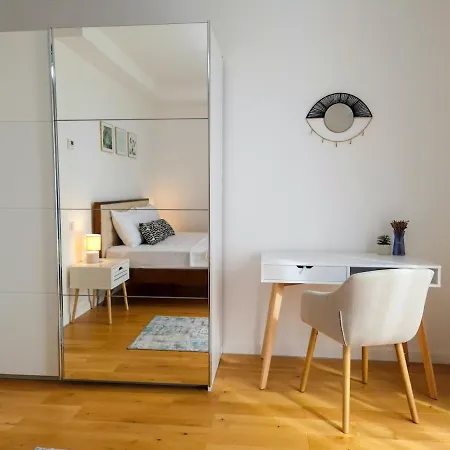 Apartment Blue Royale Bucharest