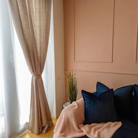 Blue Royale Carmen Sylva Collection Apartment